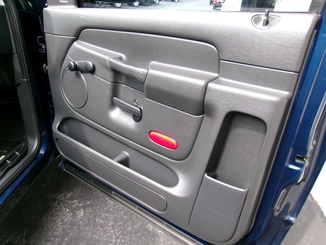 Dodge Ram 1500 ST Reg Cab 2005