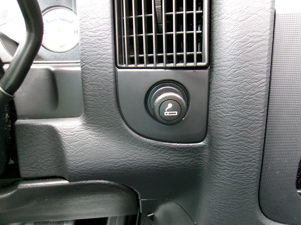 Dodge Ram 1500 ST Reg Cab 2005