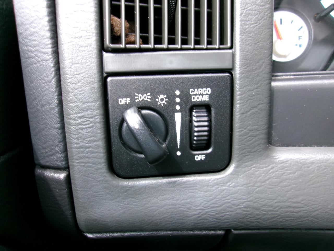 Dodge Ram 1500 ST Reg Cab 2005