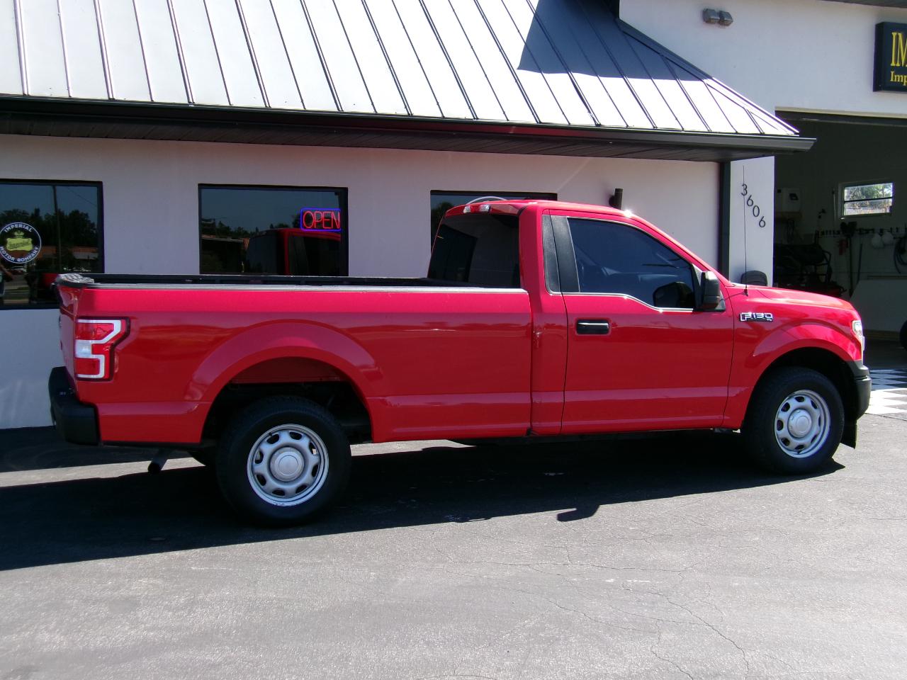 Ford F-150 XL 8-ft. Bed 2WD 2018