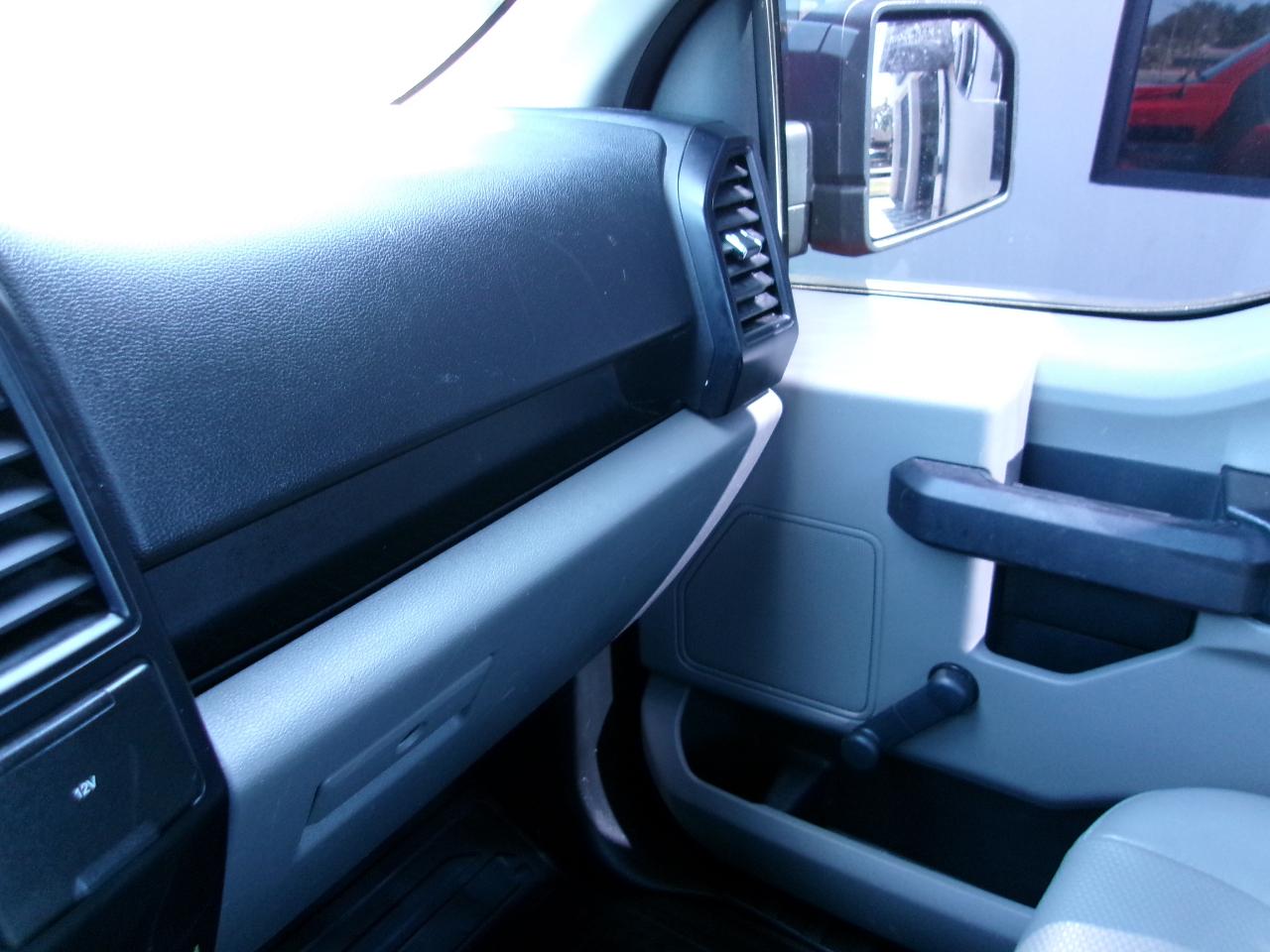 Ford F-150 XL 8-ft. Bed 2WD 2018