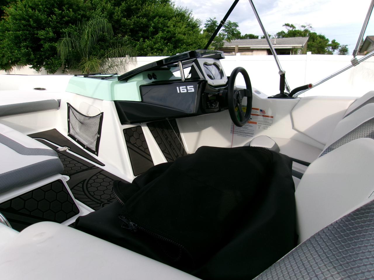 Scarab 165  2021