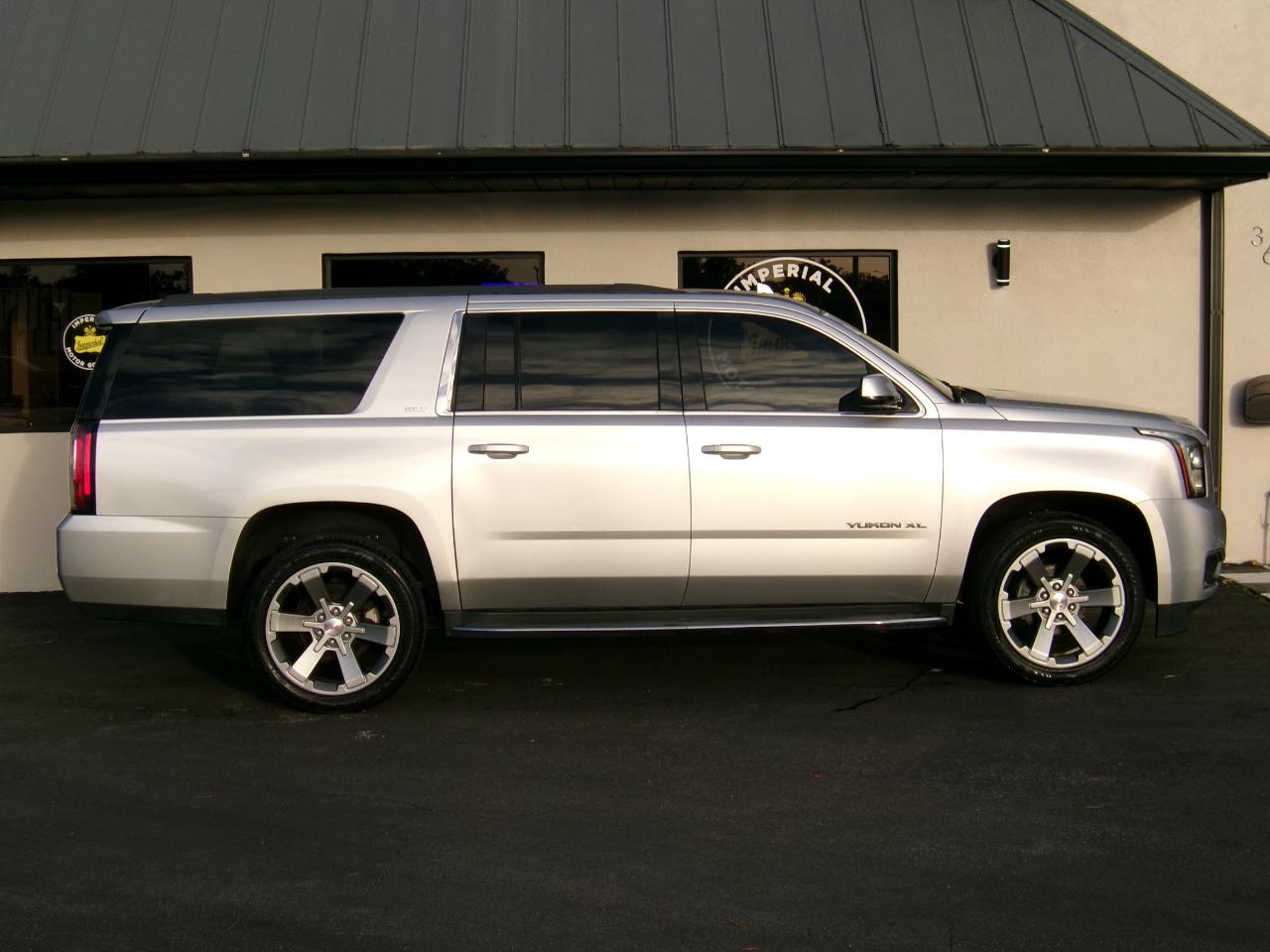 GMC Yukon XL SLT 2WD 2019
