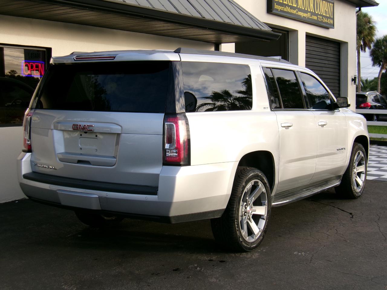 GMC Yukon XL SLT 2WD 2019