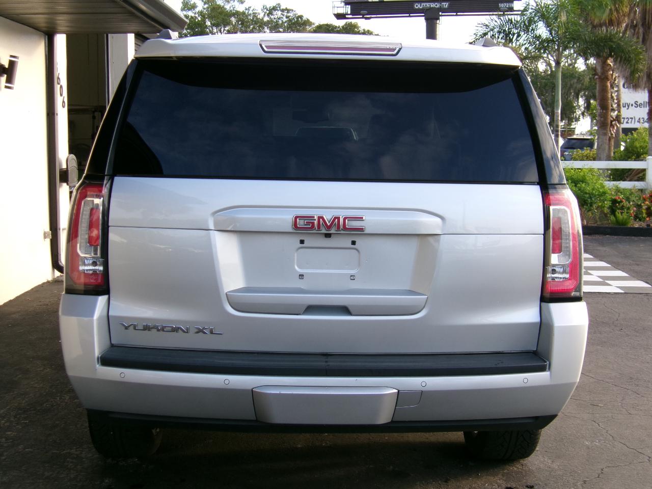 GMC Yukon XL SLT 2WD 2019