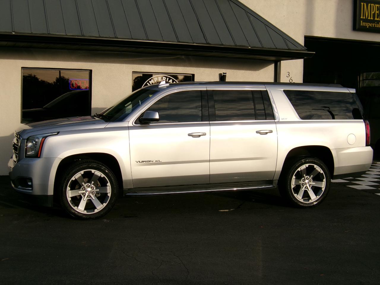 GMC Yukon XL SLT 2WD 2019