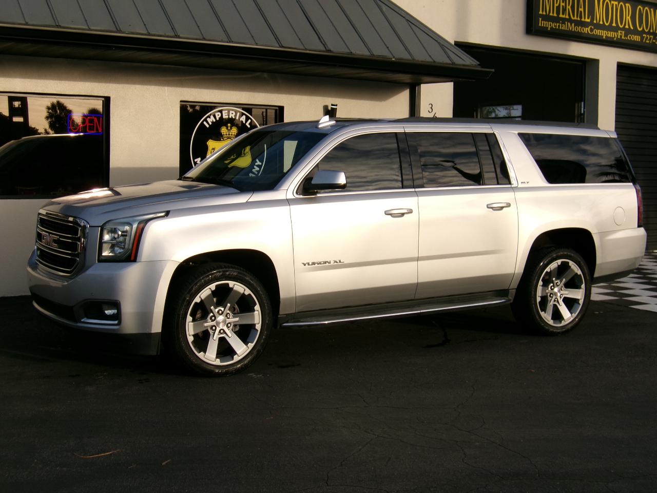 GMC Yukon XL SLT 2WD 2019