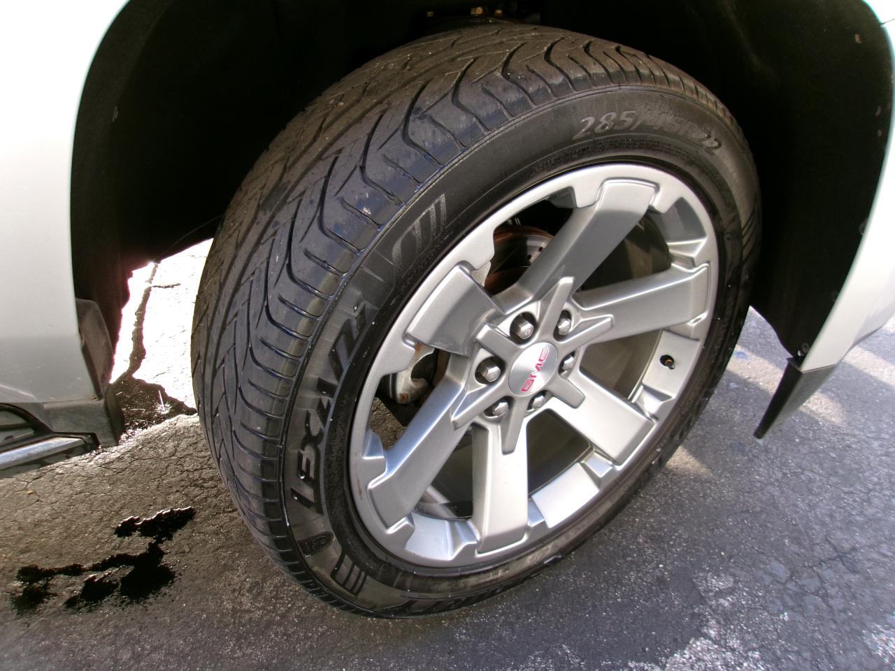 GMC Yukon XL SLT 2WD 2019