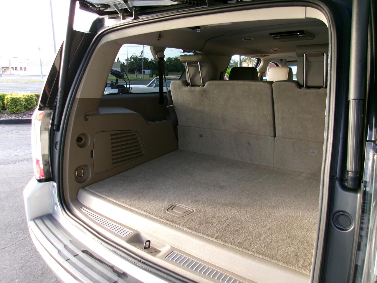 GMC Yukon XL SLT 2WD 2019