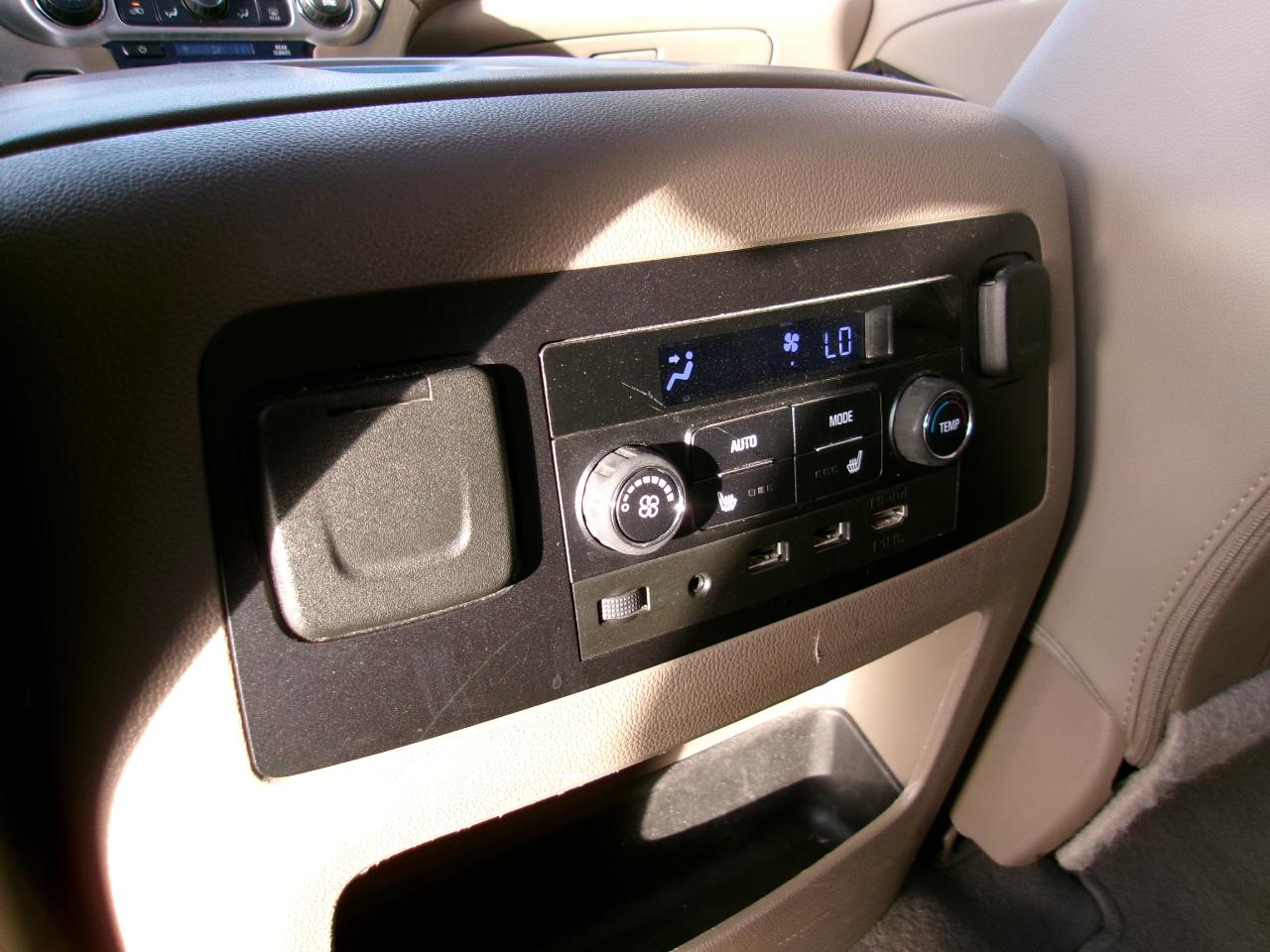 GMC Yukon XL SLT 2WD 2019