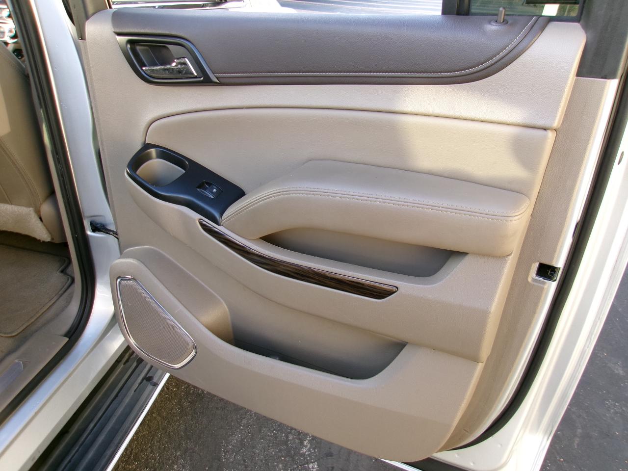 GMC Yukon XL SLT 2WD 2019