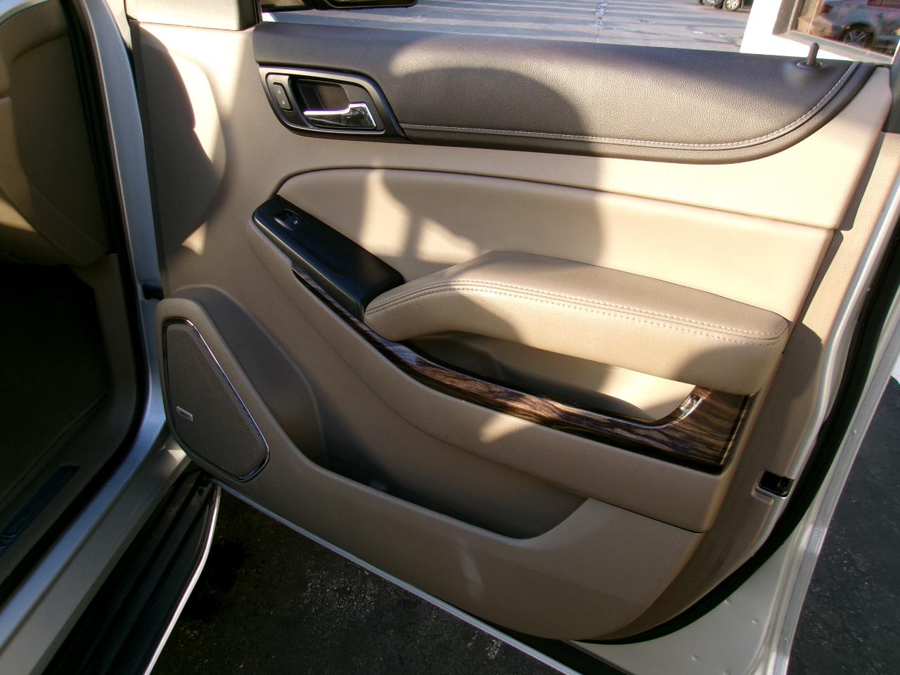 GMC Yukon XL SLT 2WD 2019
