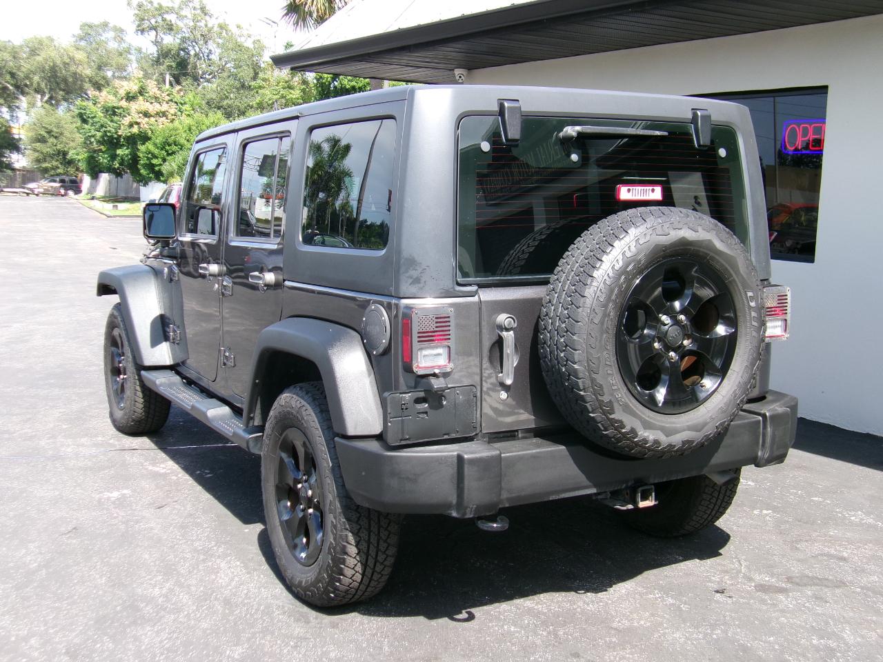 Jeep Wrangler Unlimited Sport 4WD 2016