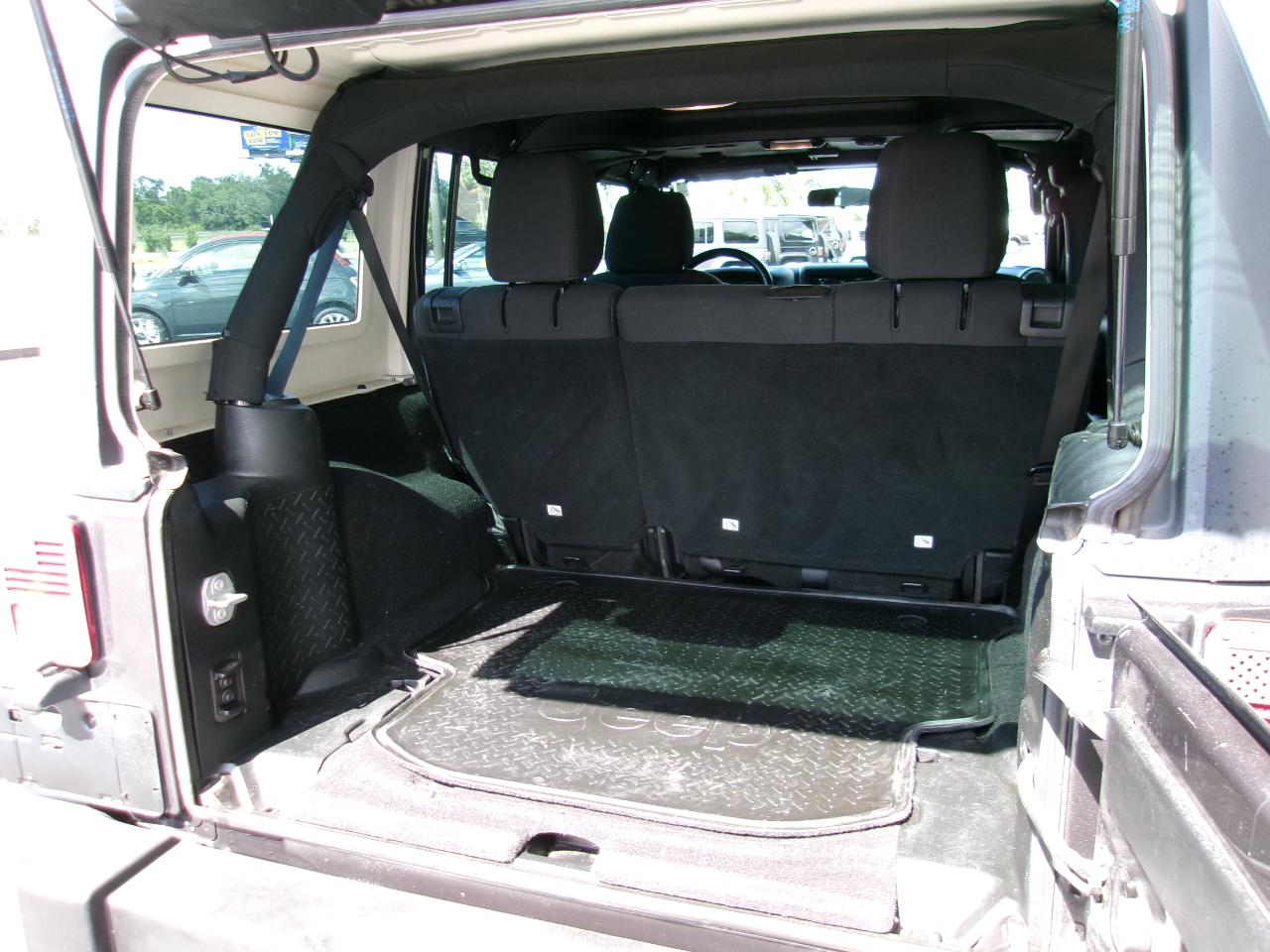 Jeep Wrangler Unlimited Sport 4WD 2016