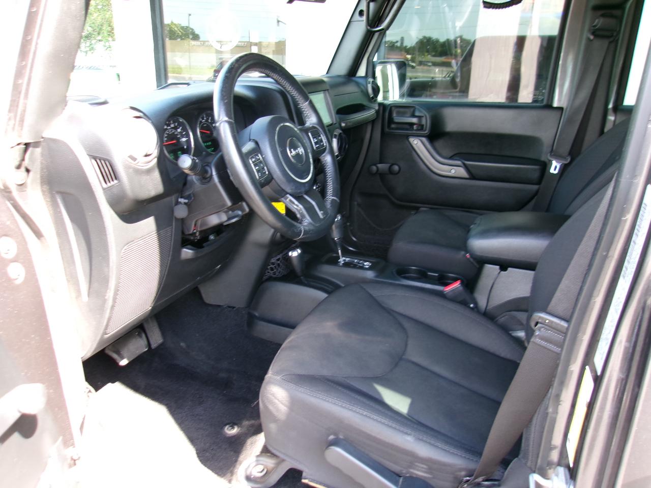 Jeep Wrangler Unlimited Sport 4WD 2016