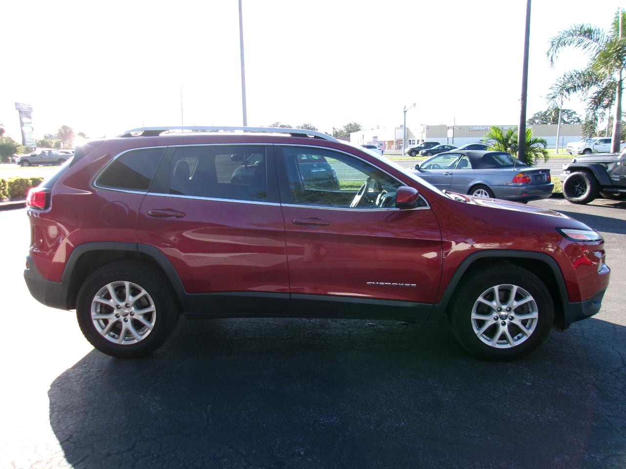 Jeep Cherokee Latitude 4WD 2017