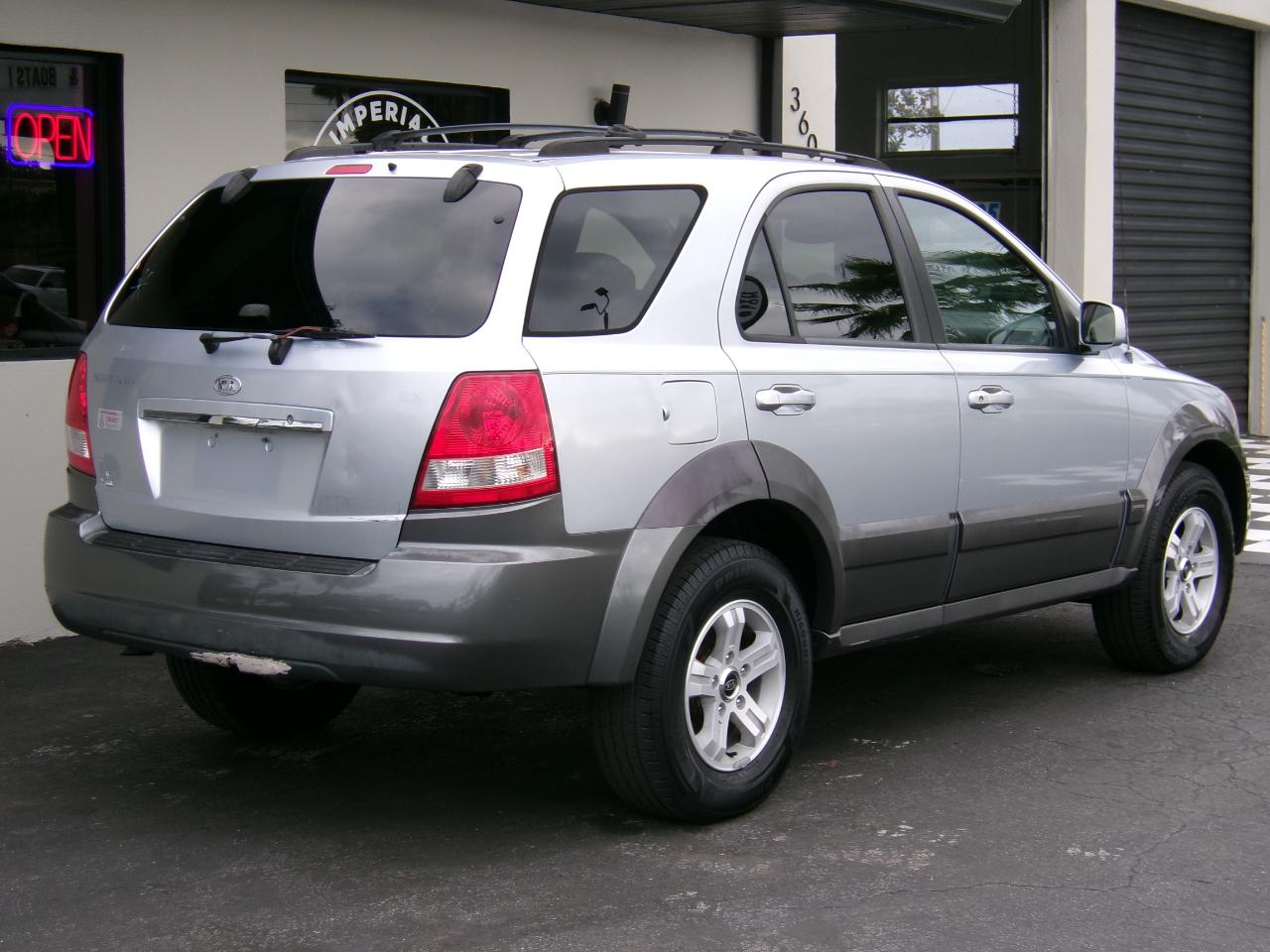 Kia Sorento EX 2WD 2005
