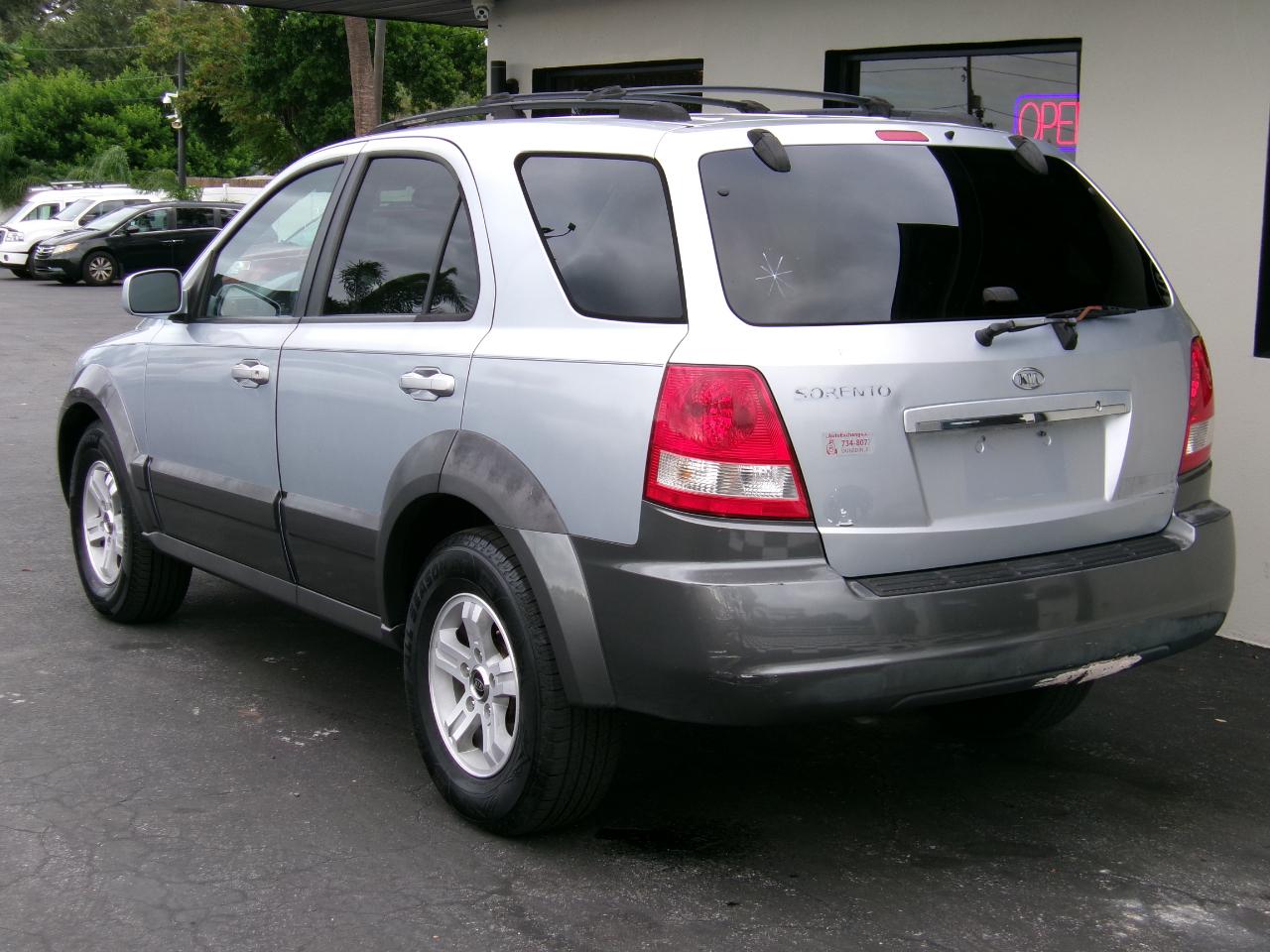 Kia Sorento EX 2WD 2005