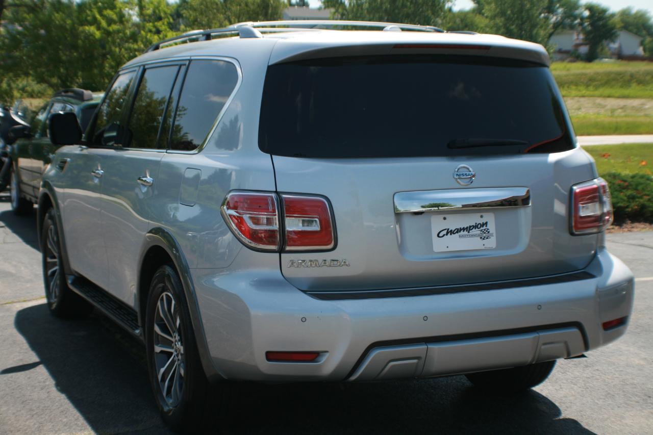 2017 Nissan Armada SL - Photo 6
