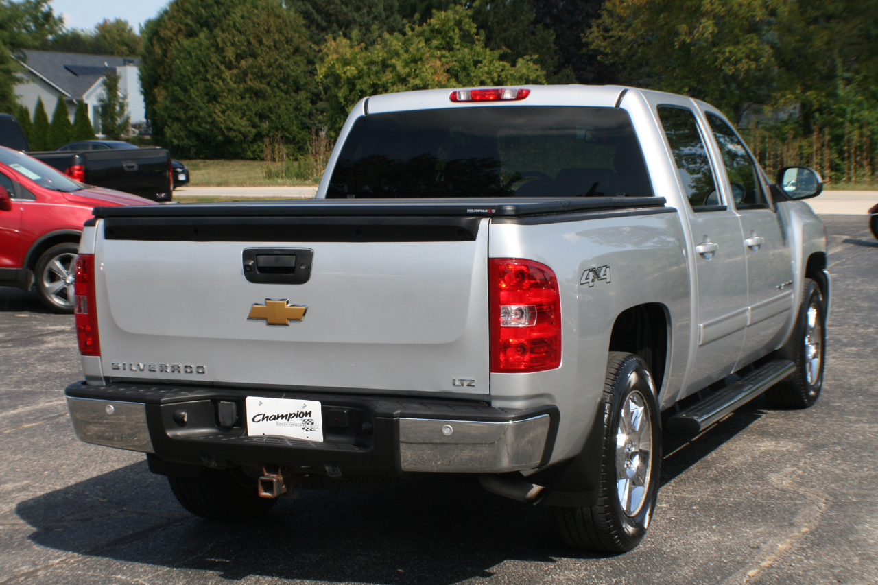 Chevrolet Silverado 1500 LTZ Crew Cab 4WD 2013 Chevrolet Silverado 1500 LTZ Crew Cab 4WD 2013
