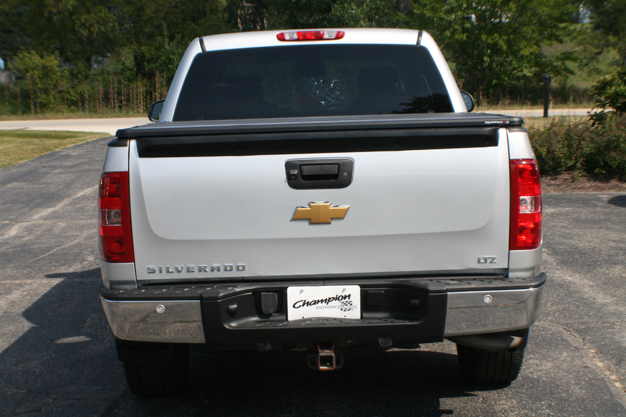 Chevrolet Silverado 1500 LTZ Crew Cab 4WD 2013 Chevrolet Silverado 1500 LTZ Crew Cab 4WD 2013