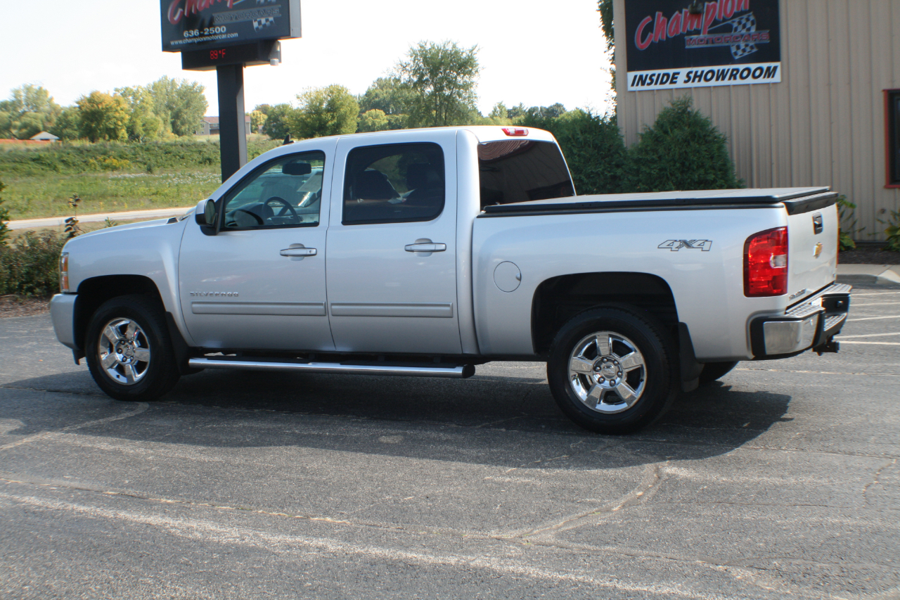 Chevrolet Silverado 1500 LTZ Crew Cab 4WD 2013 Chevrolet Silverado 1500 LTZ Crew Cab 4WD 2013