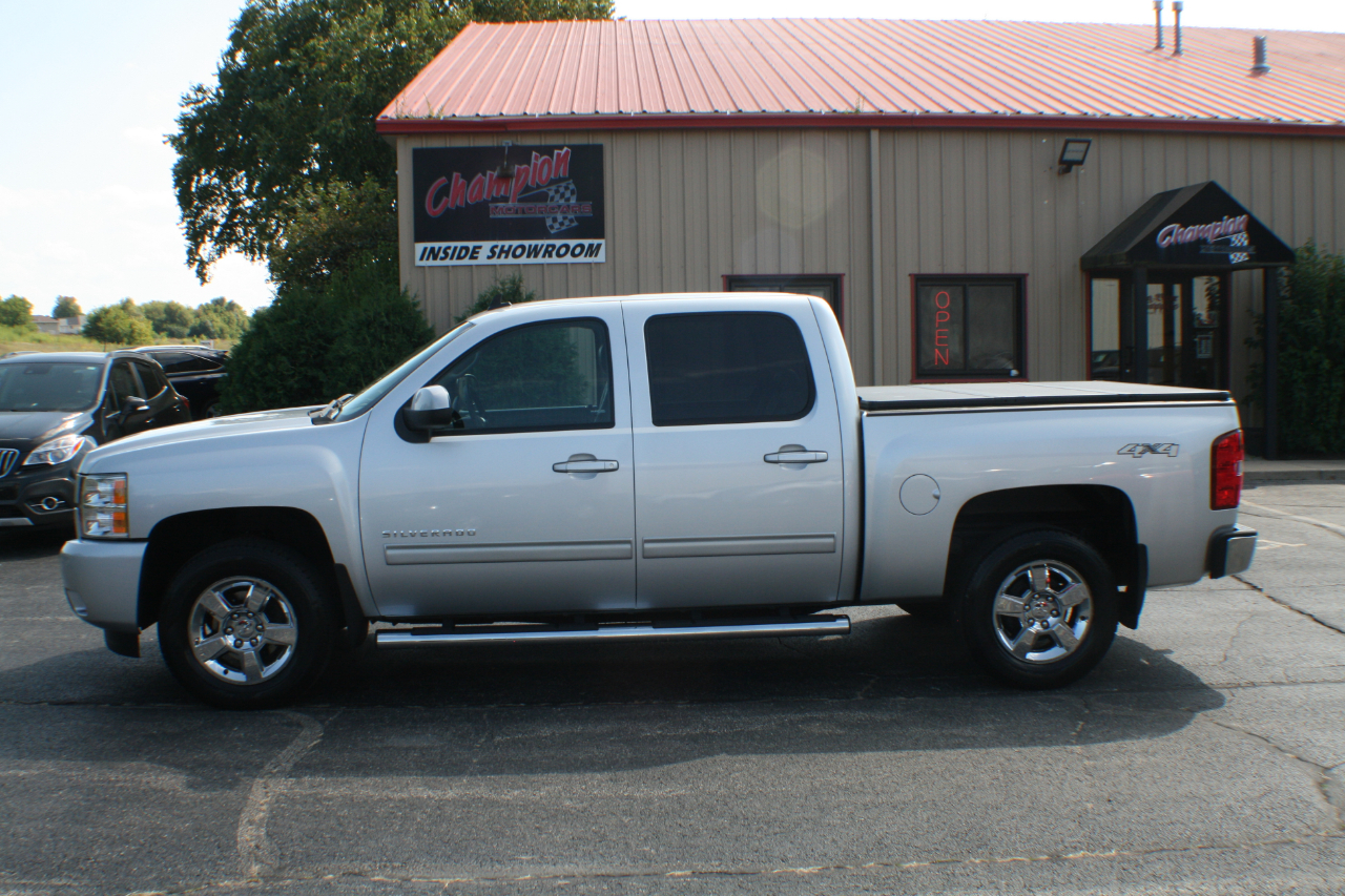 Chevrolet Silverado 1500 LTZ Crew Cab 4WD 2013 Chevrolet Silverado 1500 LTZ Crew Cab 4WD 2013