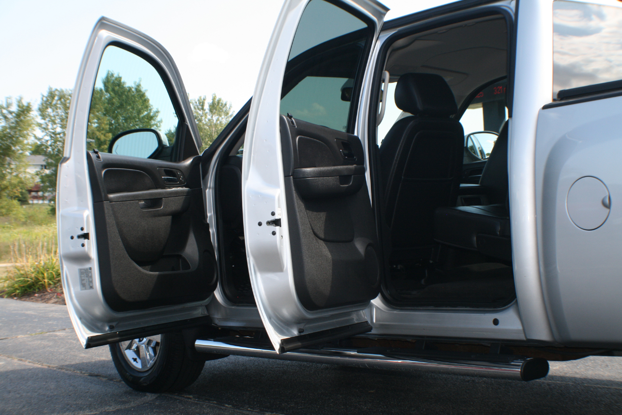 Chevrolet Silverado 1500 LTZ Crew Cab 4WD 2013 Chevrolet Silverado 1500 LTZ Crew Cab 4WD 2013