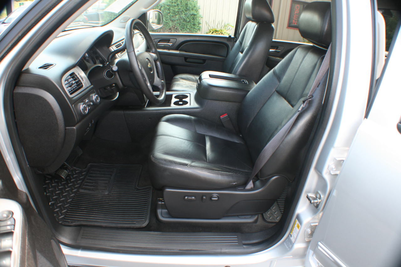 Chevrolet Silverado 1500 LTZ Crew Cab 4WD 2013 Chevrolet Silverado 1500 LTZ Crew Cab 4WD 2013