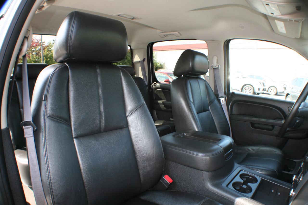 Chevrolet Silverado 1500 LTZ Crew Cab 4WD 2013 Chevrolet Silverado 1500 LTZ Crew Cab 4WD 2013