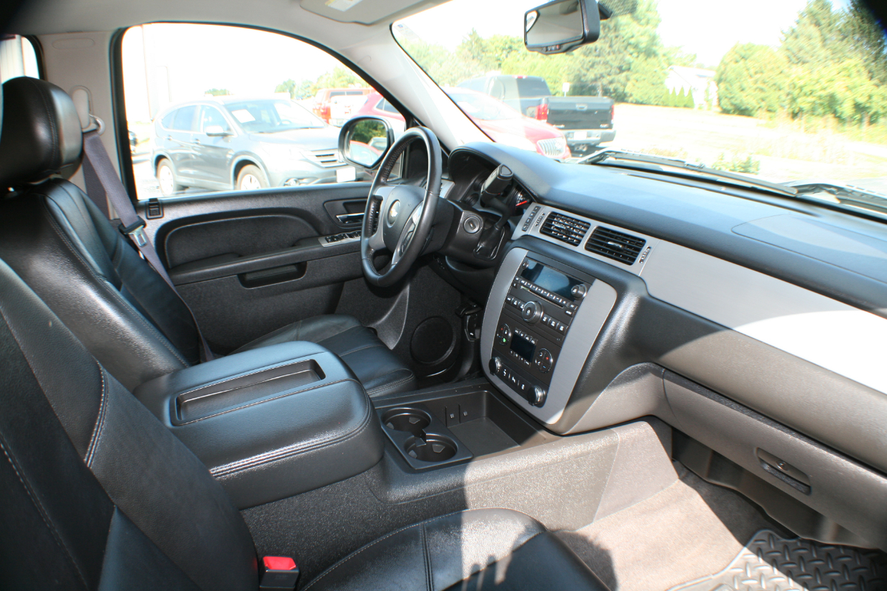 Chevrolet Silverado 1500 LTZ Crew Cab 4WD 2013 Chevrolet Silverado 1500 LTZ Crew Cab 4WD 2013