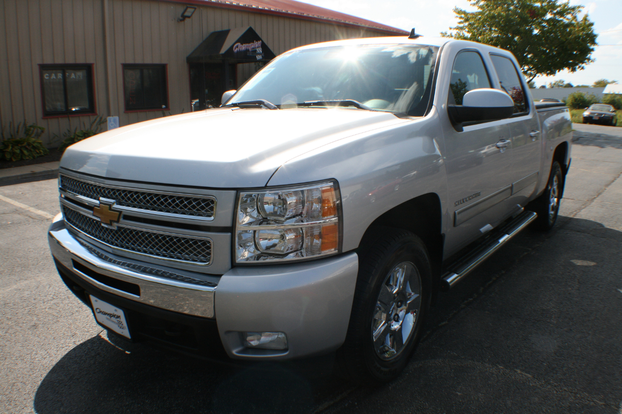 Chevrolet Silverado 1500 LTZ Crew Cab 4WD 2013 Chevrolet Silverado 1500 LTZ Crew Cab 4WD 2013