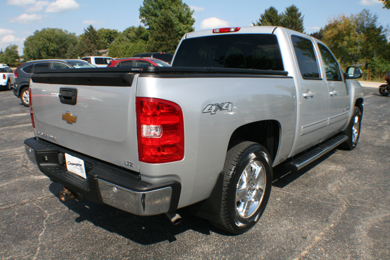 Chevrolet Silverado 1500 LTZ Crew Cab 4WD 2013 Chevrolet Silverado 1500 LTZ Crew Cab 4WD 2013