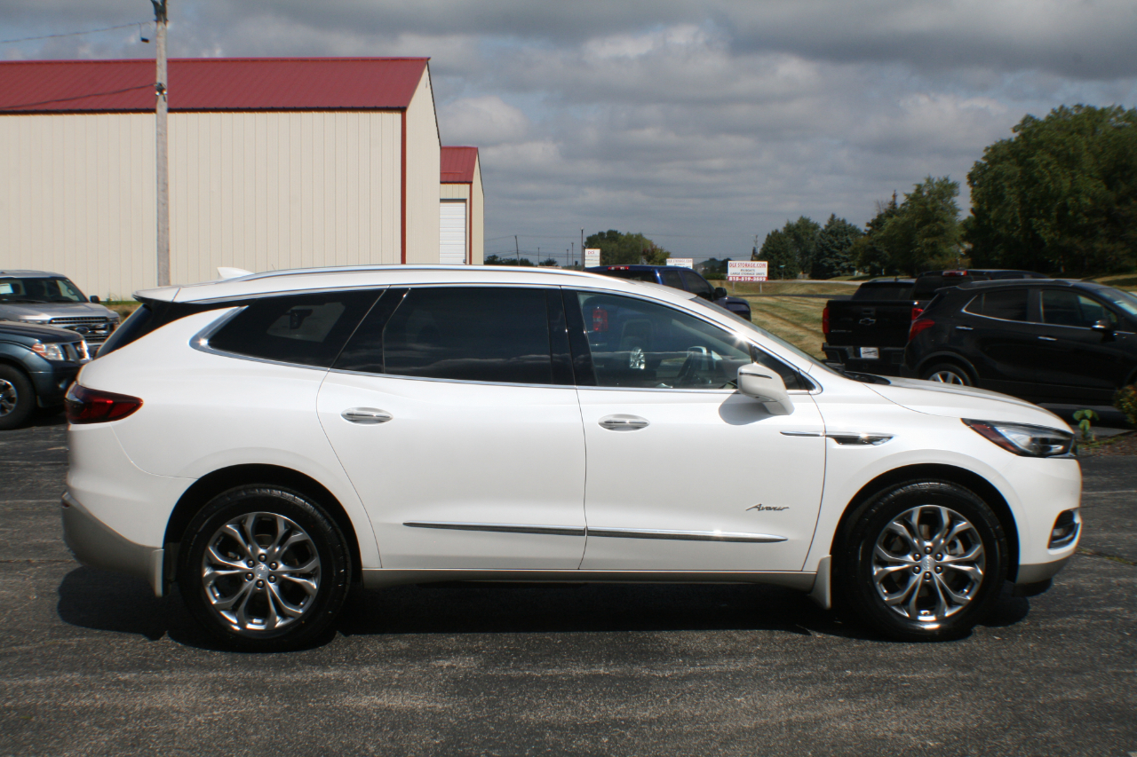 2018 Buick Enclave Avenir photo 3