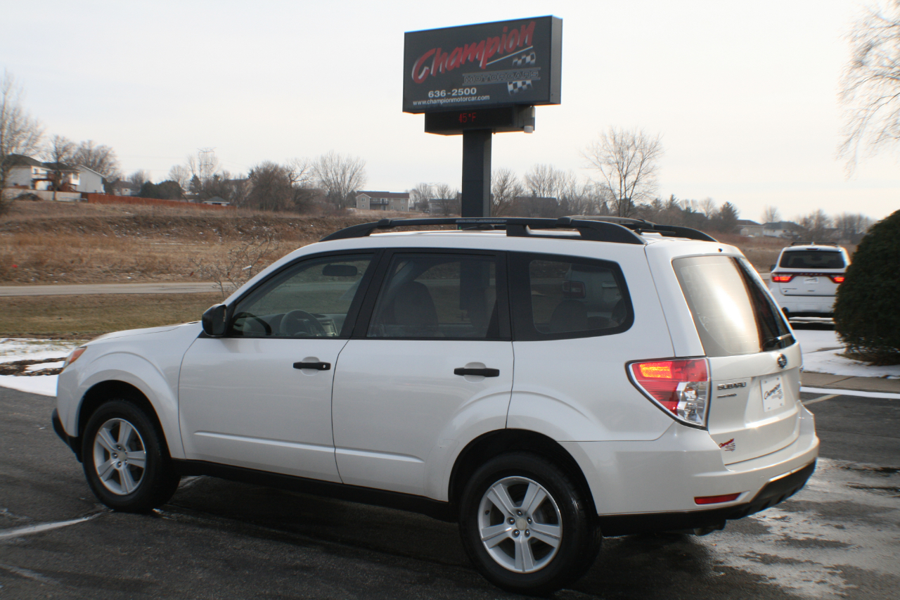 Subaru Forester 2.5XS 2010
