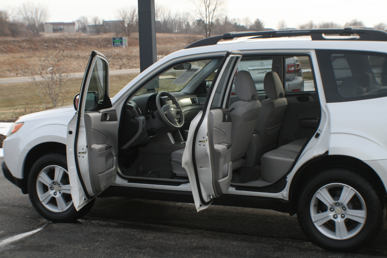 Subaru Forester 2.5XS 2010