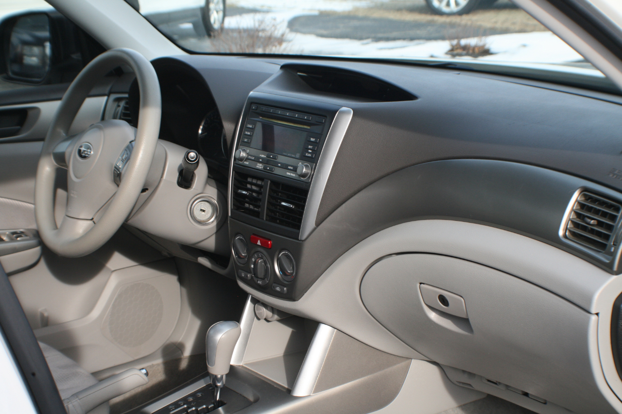 Subaru Forester 2.5XS 2010