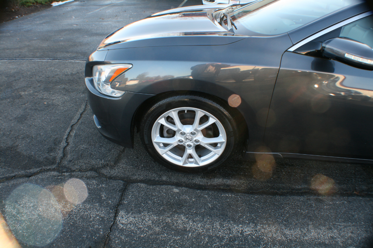 Nissan Maxima SV 2013