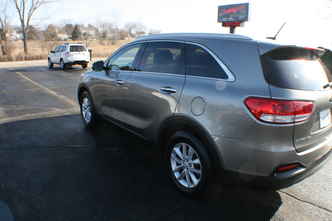 Kia Sorento LX V6 AWD 2016