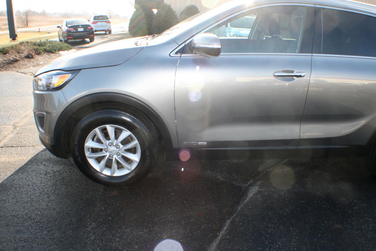 Kia Sorento LX V6 AWD 2016