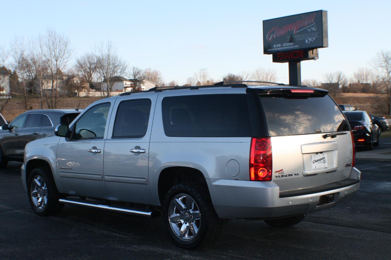 GMC Yukon XL SLT 1/2 Ton 4WD 2013