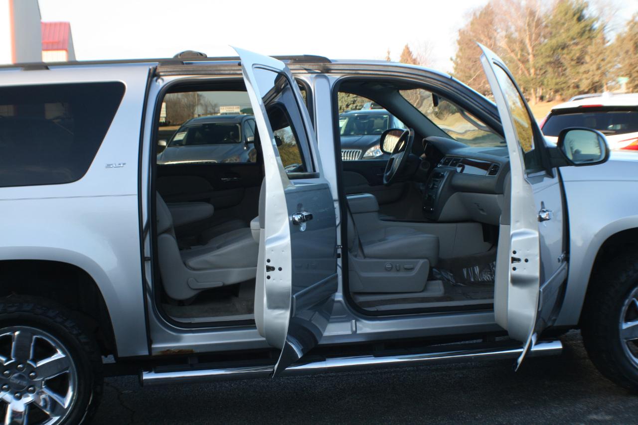 GMC Yukon XL SLT 1/2 Ton 4WD 2013