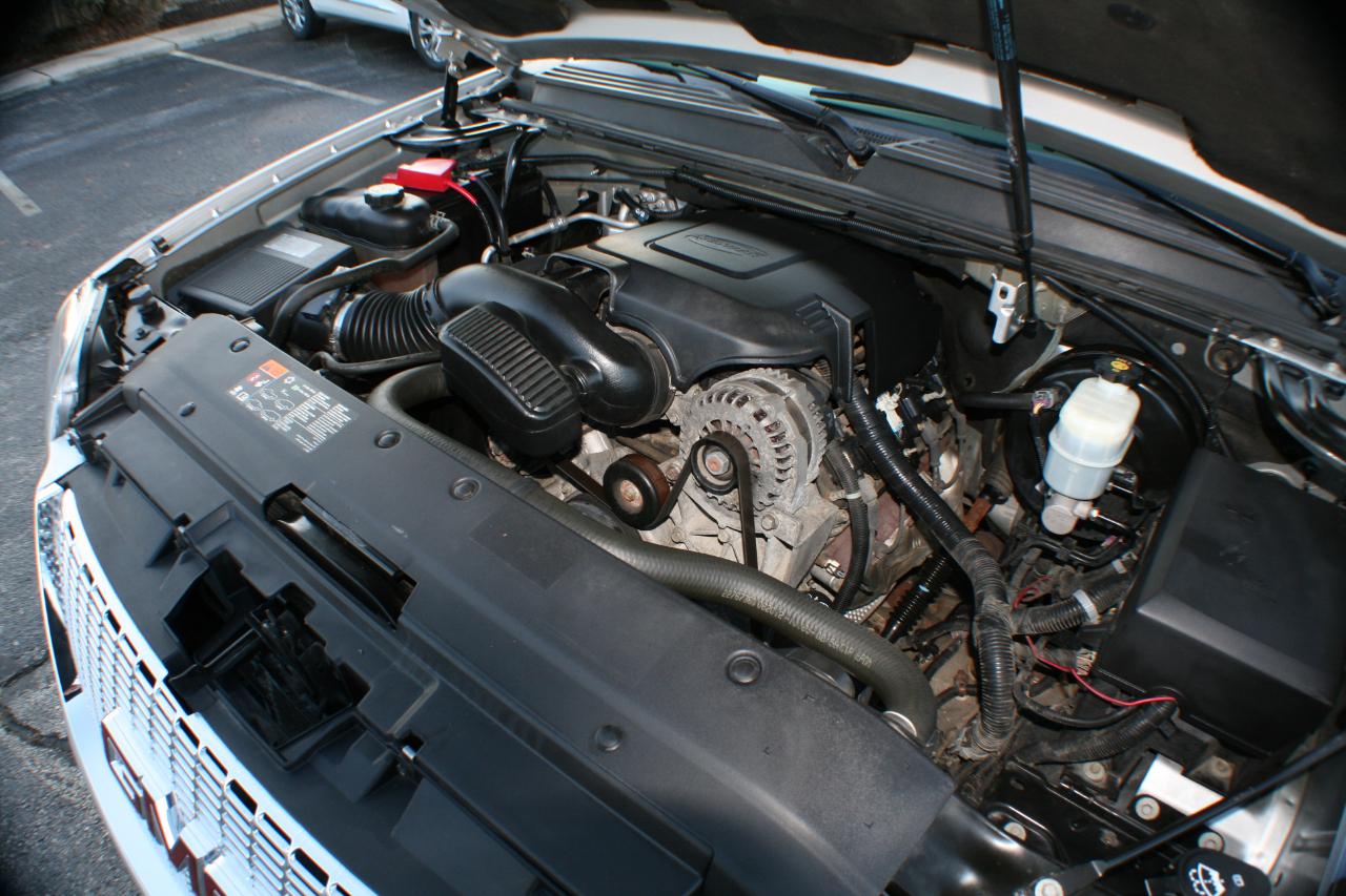 GMC Yukon XL SLT 1/2 Ton 4WD 2013