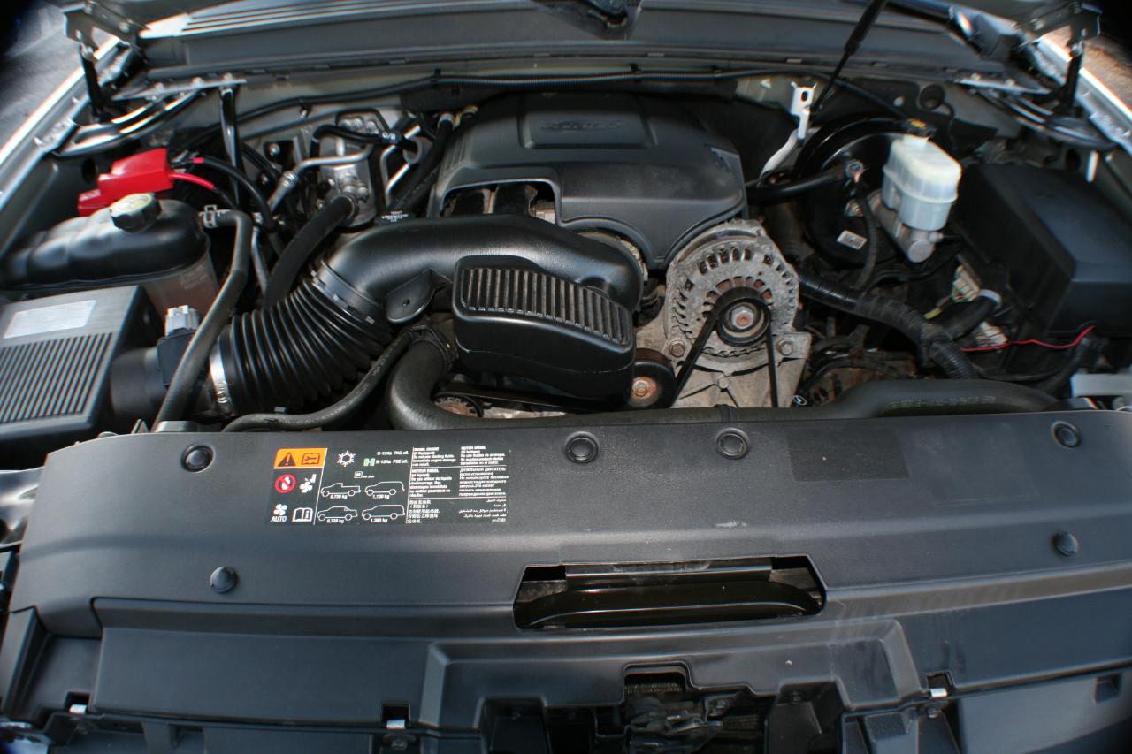 GMC Yukon XL SLT 1/2 Ton 4WD 2013