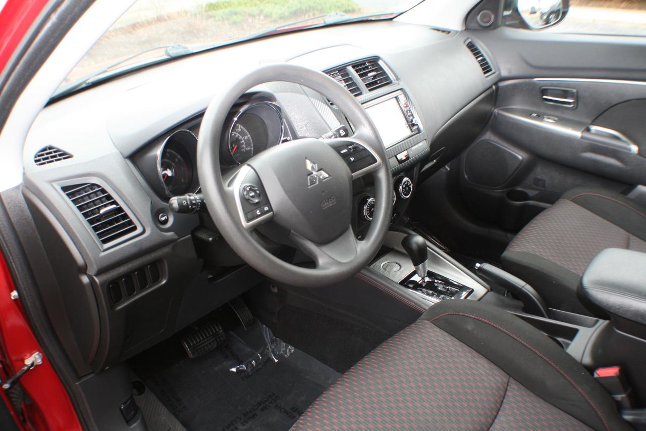 Mitsubishi Outlander Sport 2.0 ES 5M 2018