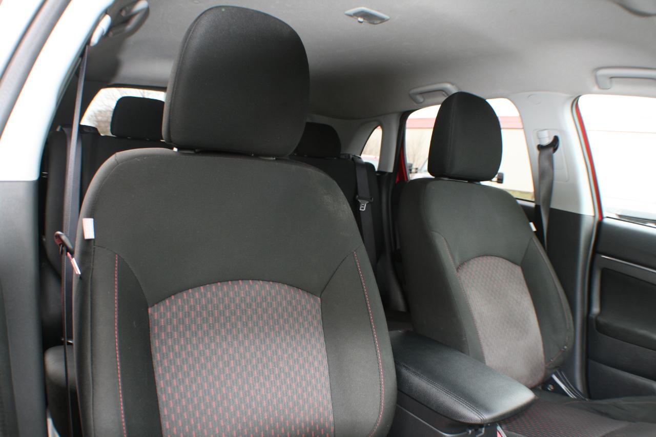 Mitsubishi Outlander Sport 2.0 ES 5M 2018