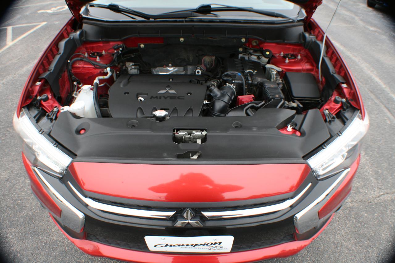 Mitsubishi Outlander Sport 2.0 ES 5M 2018