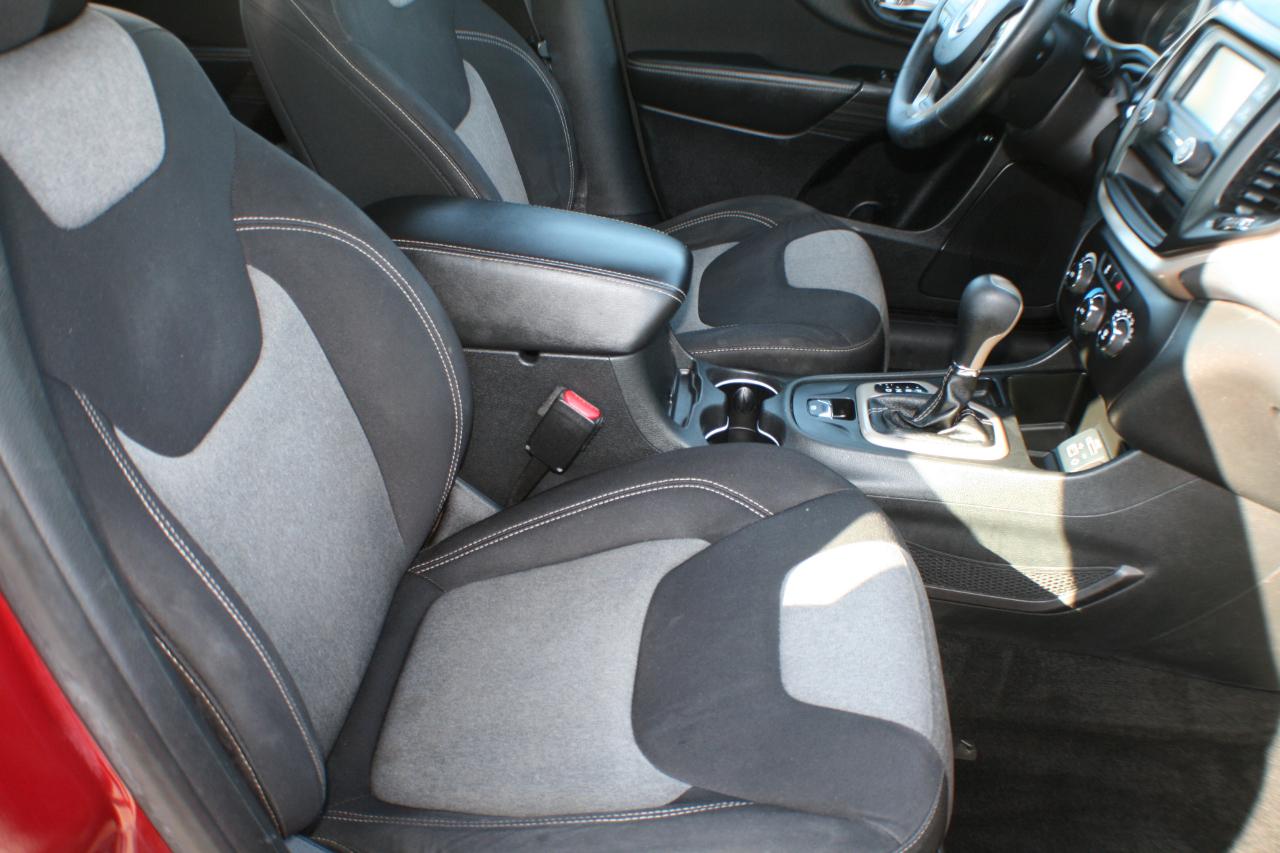 Jeep Cherokee Sport FWD 2014