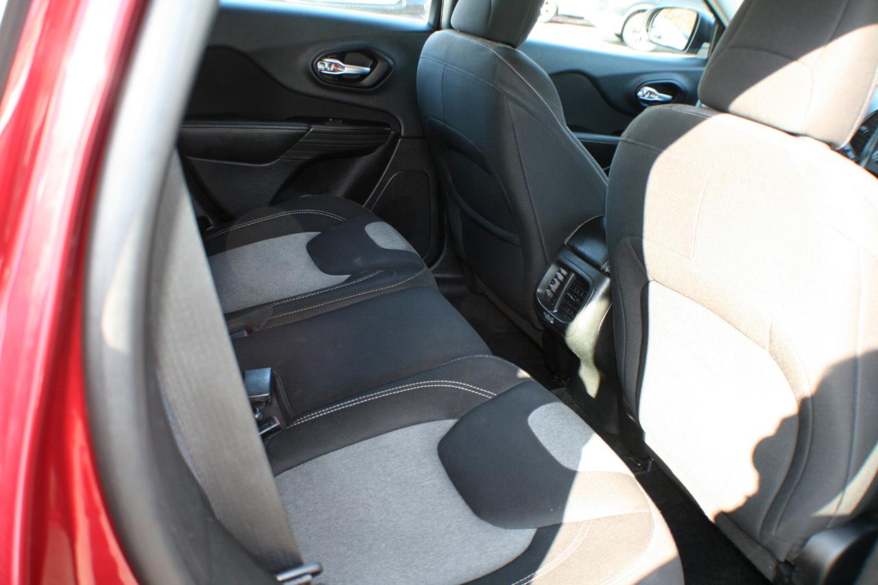 Jeep Cherokee Sport FWD 2014