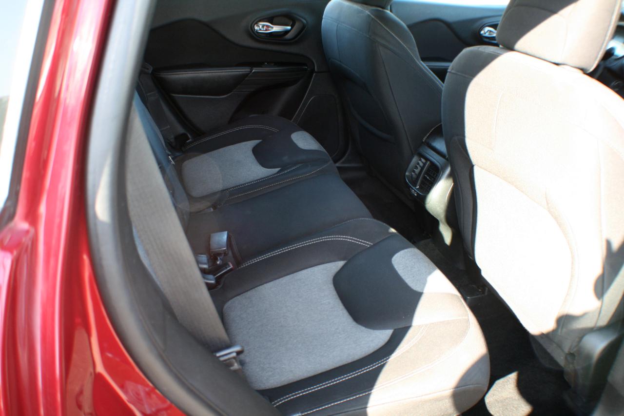 Jeep Cherokee Sport FWD 2014